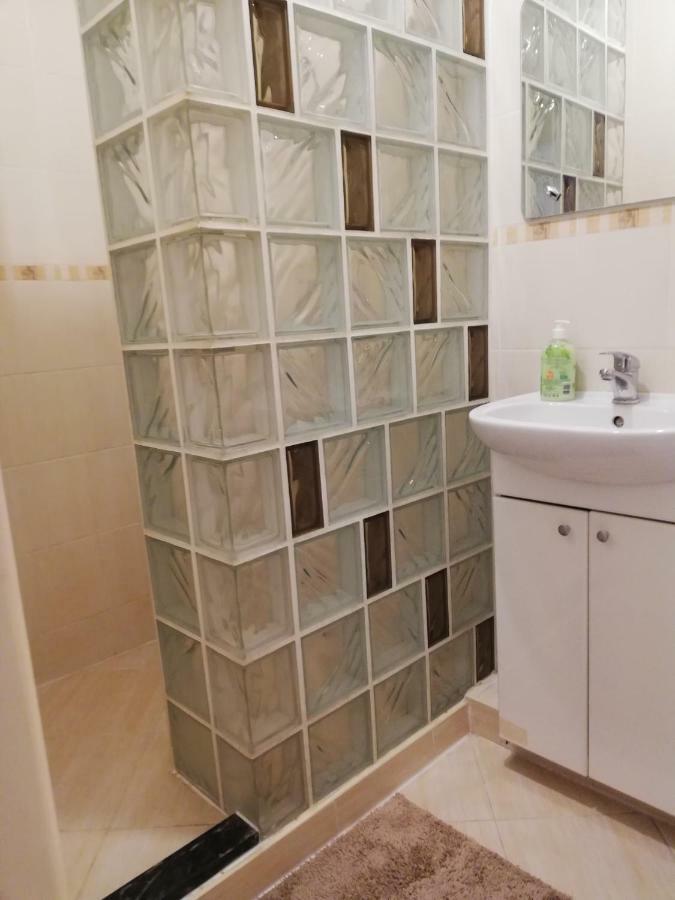 Mieszkanie 4-Pokojowe W Toruniu Przy Umk Exterior foto
